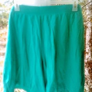 Women's plus size shorts